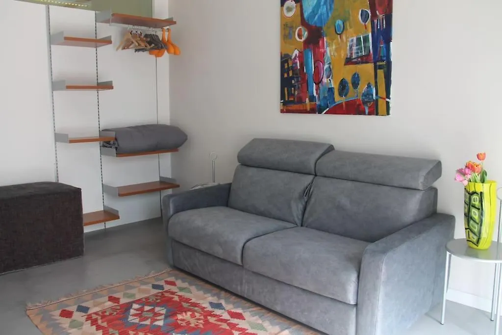 Suite Mela Verona Apartment