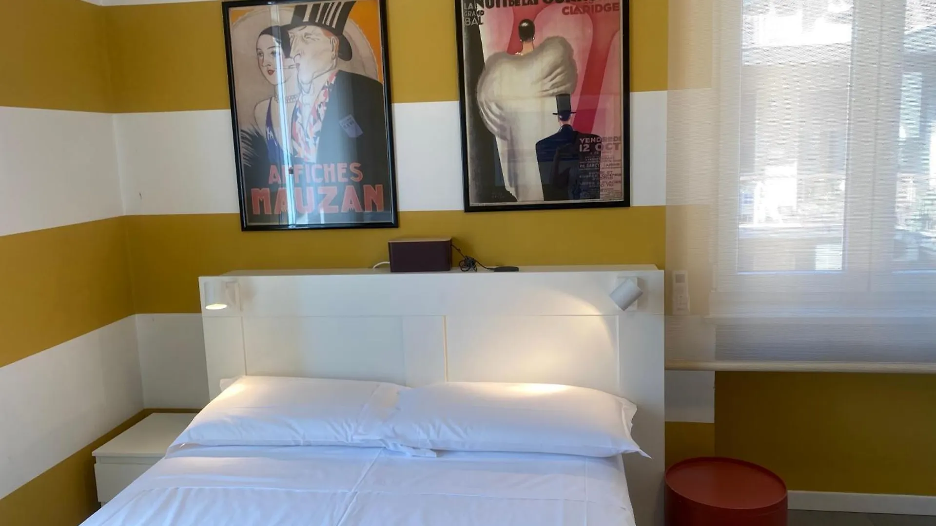 Suite Mela Verona 0*,